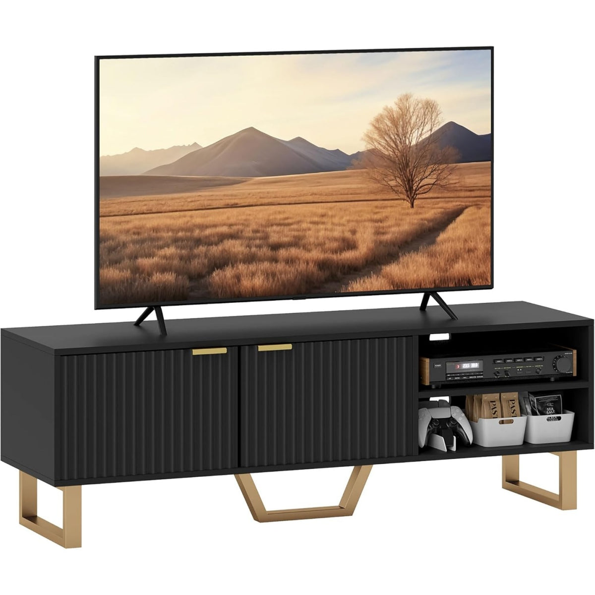 Meuble TV noir 140 cm avec deux portes cannelées, compartiment ouvert et passe cables intégré