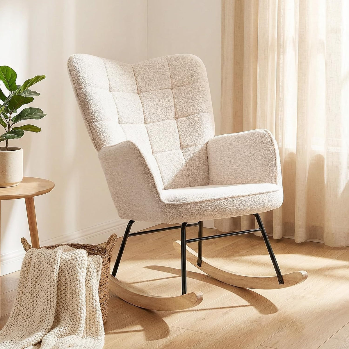Fauteuil à bascule en tissu bouclette avec structure en acier et pieds en bois massif, chaise de détente beige